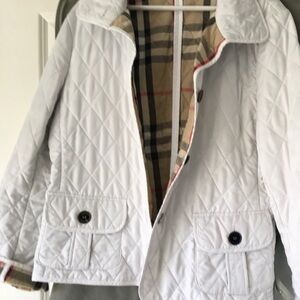 Burberry London Authentic white jacket use